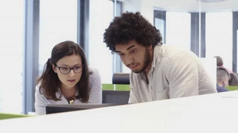 People working Busy Design Office With Workers At Desks 스톡 동영상 67345313