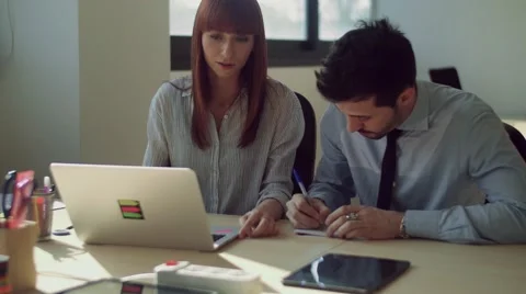 People working in the office Stock Footage 62431177