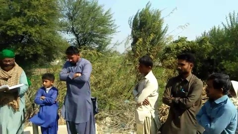 Peoples gathering Stock Footage 146686432