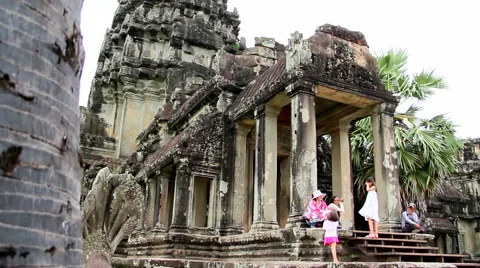 Peoples outside temple dolly Stock-Footage 41145964