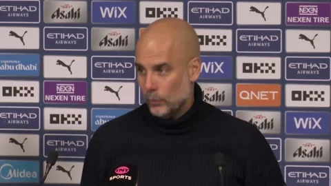 Pep Guardiola: Top-class Phil Foden can do whatever he wants in football Vídeos de archivo 270853474