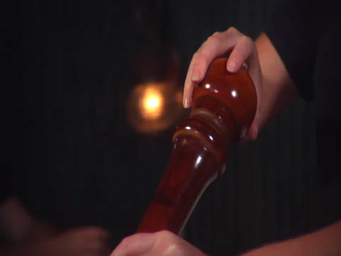 Pepper grinder in action, static Stock Footage 26190597
