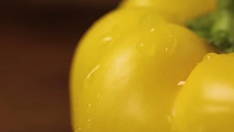 Pepper yellow with water drop Video stock 77363495