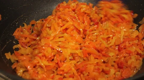 Peppers cooking in the boul Vídeos de archivo 54536735