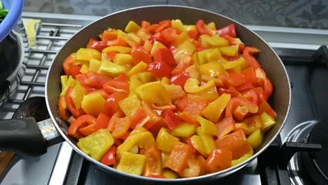 Peppers in a pan (1) Stock Footage 292278952
