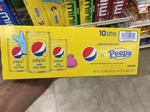 Pepsi cola Easter Peeps candy flavored limited edition 12 pack min Foto stock