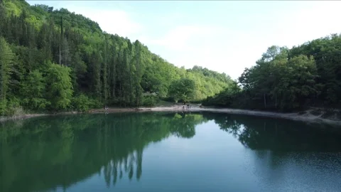Percile lakes 動画素材 194850172