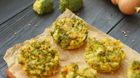 The perfect appetizer - broccoli cheese bites Video stock 68201649