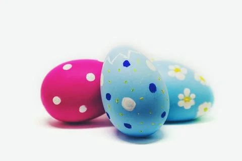 Perfect Easter eggs Hand Made. On white isolated background. Selective focus. 库存照片