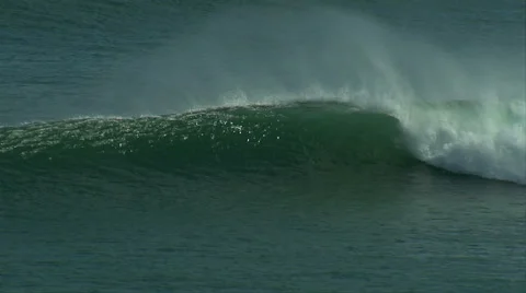 Perfect right hand wave. HD slow motion Video stock 44622790