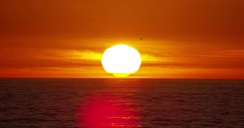A perfect sunset on Californian coast La Jolla beach, San Diego, California. Stock Footage