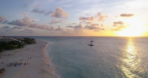 Perfect sunset fly out at white beach with sailing boats. Stock-Footage 97169281