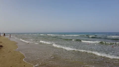 Perfect view of the ocean and beach shining under the sun. Video stock 219671449