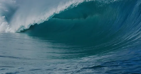 The perfect wave Stock Footage 114707175