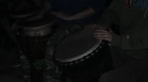 Performance of ritual dance on classical African drums Vídeo Stock 62982705