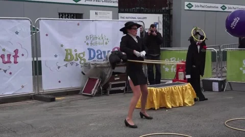 Performer St Patricks Day Dublin 스톡 동영상 47998185