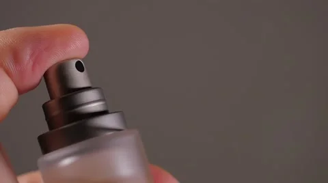 Perfume bottle spray in the dark FullHD 1080p  slow motion HD footage - Parfu Vidéo 50394568