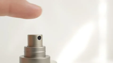 Perfume bottle sprayer pushing while camera tilting 4K 3840X2160 UltraHD foot Vídeo Stock 51558441