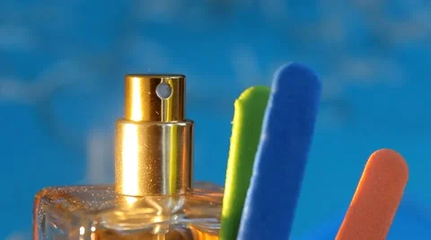 Perfume - in focus - blue background 05 Vidéo 61866515