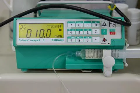 Perfusor Automatic injection machine with medicine at Hospital Stock Photos