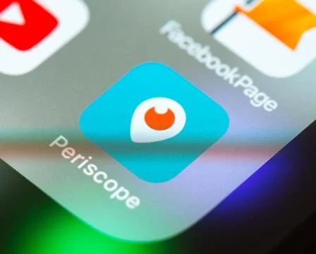 Periscope app icon on Apple iPhone screen 写真素材