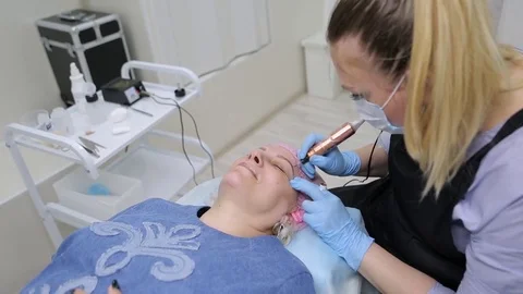 Permanent makeup. Permanent tattooing of eyebrows. Stock Footage 80034697