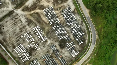Perodua Car Factory Yard with Rows of Vehicles Vídeos de archivo 337331014