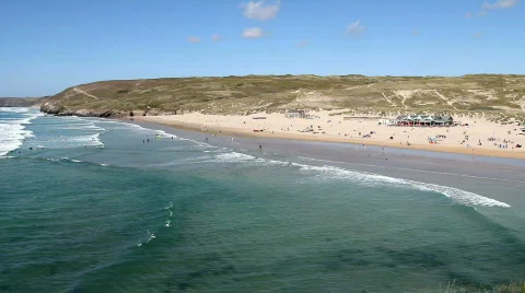 Perranporth beach at high tide, Cornwall UK. Vídeo Stock 729294