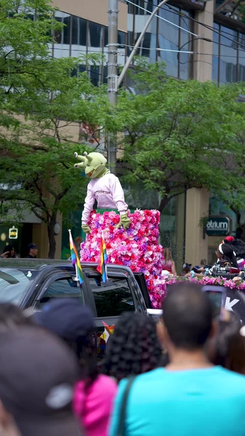 Person in Alien Costume on Parade Float During Pride Festival in Toronto Stock-Footage 332018111