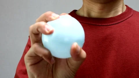 Person catching the ball Video stock 335601977