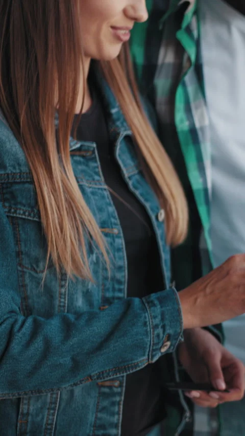 Person holding pizza boxes Stock Footage 320323251