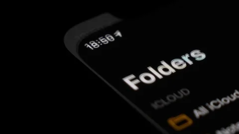 A person opens the notes app on his Iphone Stock Footage 124062130