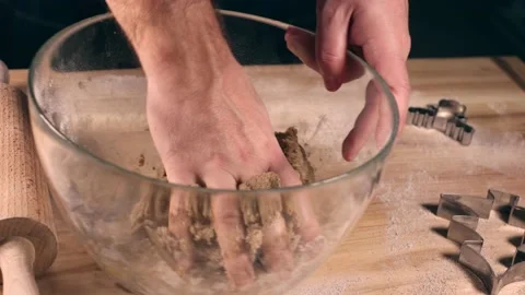 Person preparing cake.  Stock-Footage 145323481