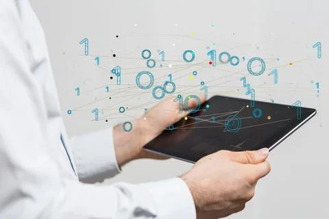 Person presenting a virtual projection of binary data Stockfoto's