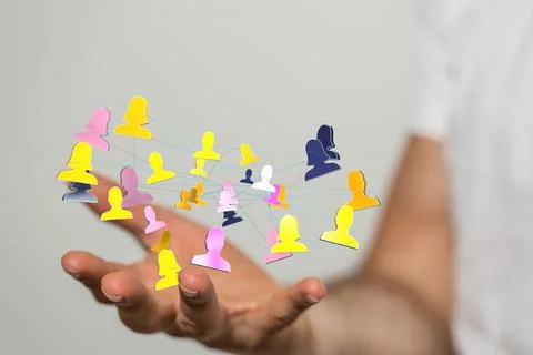 Person presenting a virtual projection of human network Illustrazione stock