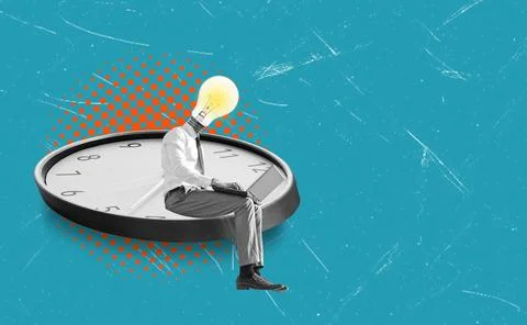 A person sits on a large clock. The head is replaced by a bright light bulb.  Stockfoto's