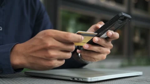 A person using a cell phone 库存影片 156849194