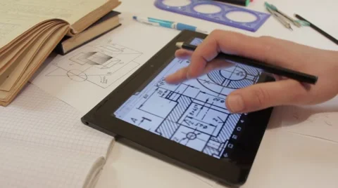 Persona Using Tablet Pc In The Engineering, Architecture, Design. Vídeo Stock 49995042