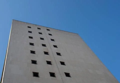  perspective corner view of an old white 1960s concrete office block again... Stock Photos