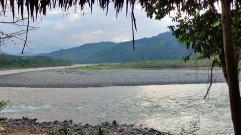 Peru landscape, river in Perene 動画素材 281505382