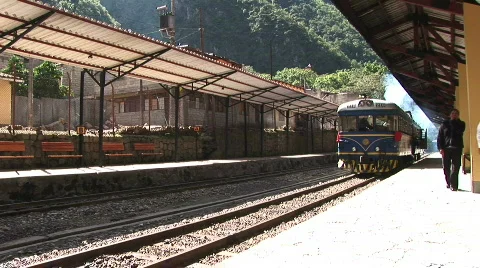 Perurail as MP train arrives Video stock 311242