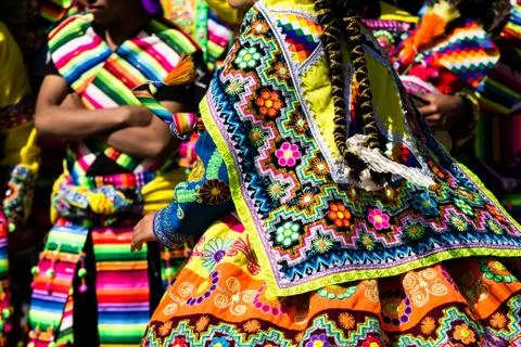 Peruvian dancers at the parade in cusco. Fotos Stock