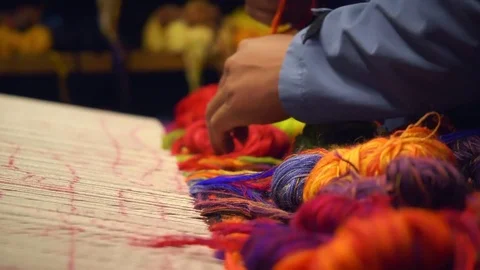 Peruvian Man Weaving Stock Footage 77884574