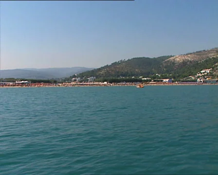 PESCHICI beach camera boat Video stock 24072965