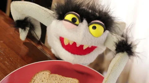 Pesky Spider Puppet Hissing Video stock 33299950
