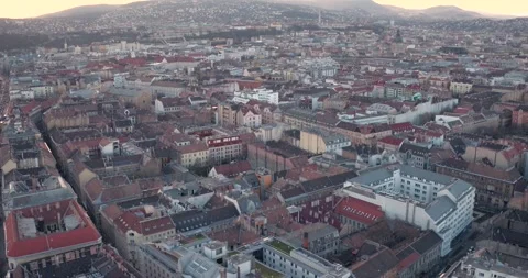 Pest Side of Budapest Downtown 스톡 동영상 231335672