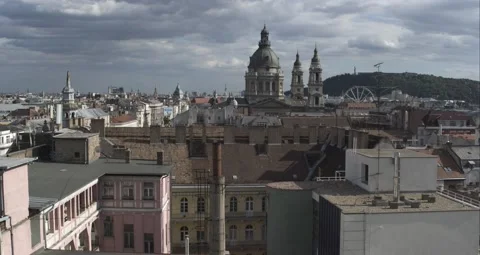 Pest Side of Budapest Downtown 스톡 동영상 231336747