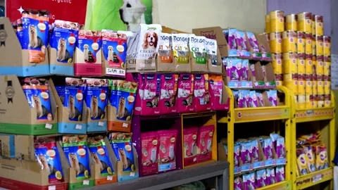 Pet products focus shift Stock Footage 154462831