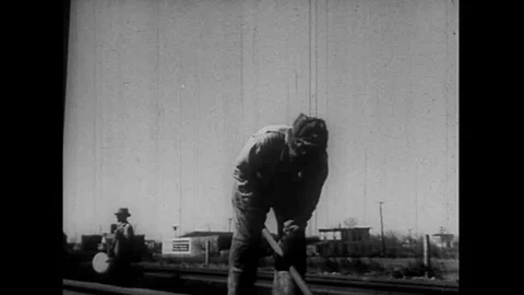 Pete Seeger narrates this documentary in 1946 about the deep South and folk Stock Footage 106908085