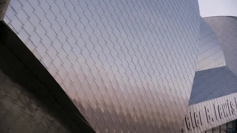 Peter B Lewis Building - Gehry Design Pan to left Stock Footage 89944801